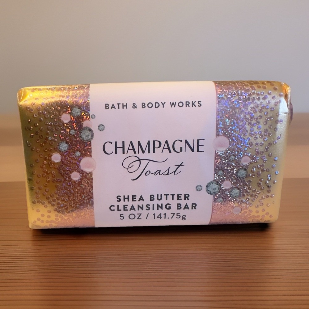 Bath & Body Works - Champagne Toast - Shea Butter Cleansing Bar 5‎ oz Body Soap